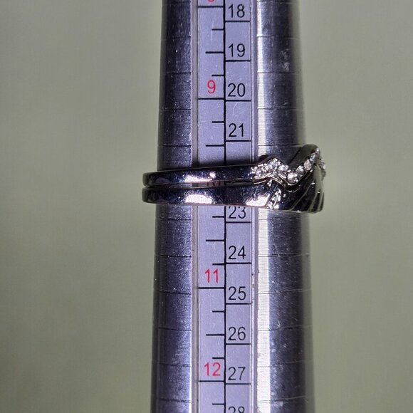 Mountain-Inspired Stacking Rings With CZ‎ Accents Size 10 (NWOT) - Picture 6 of 6